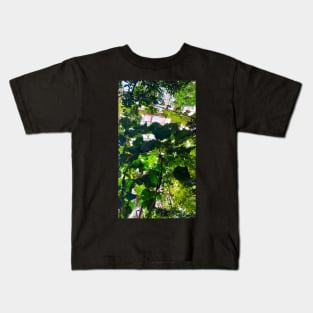 green leaves Kids T-Shirt